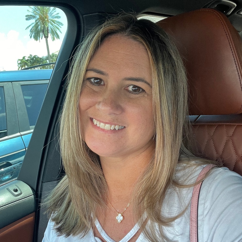Meet your Posher, Christina